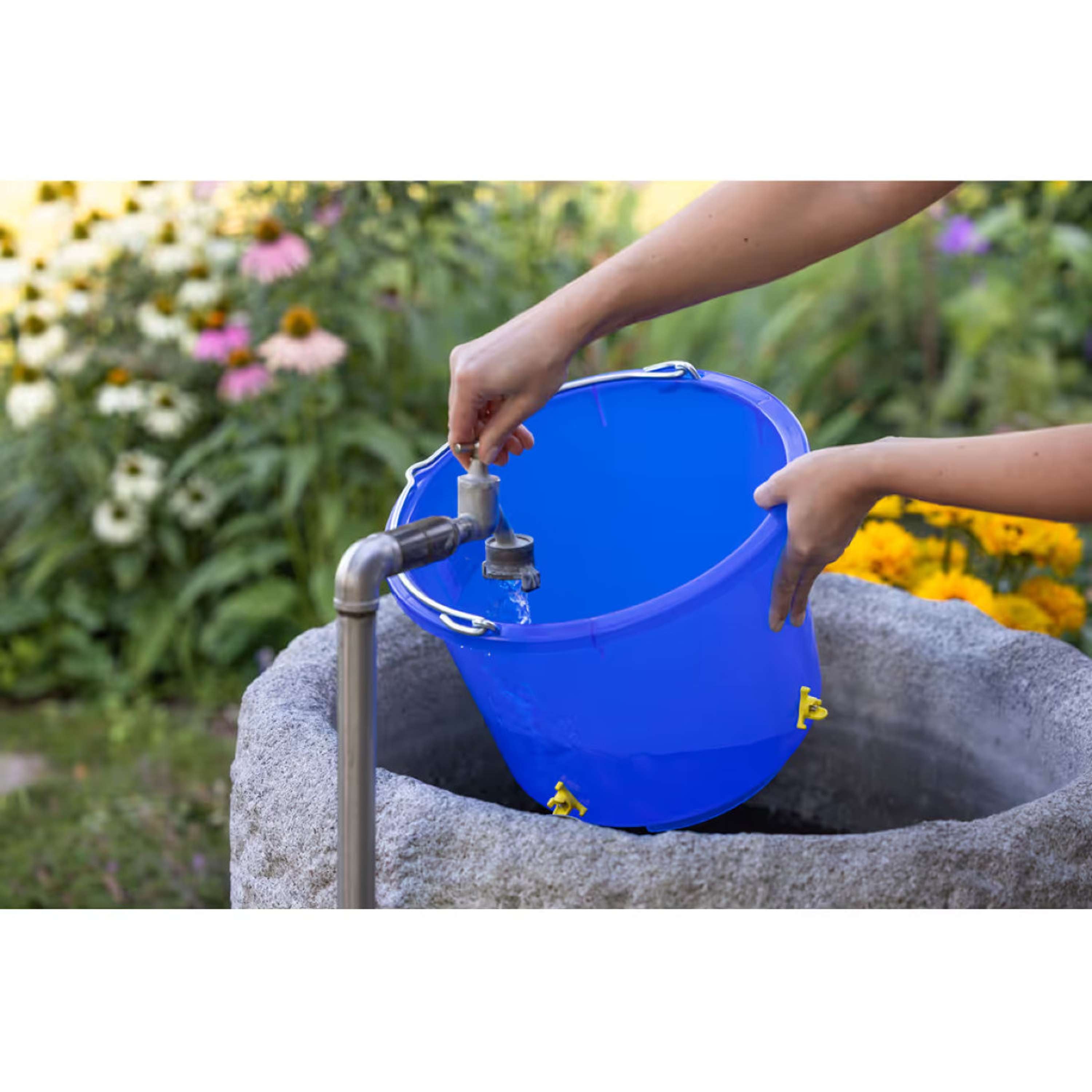 Kerbl Cubo Bebedero para Aves con 4 bebederos de tetina Azul