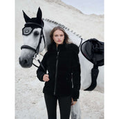 LeMieux Mantilla Aspen saltando Herringbone