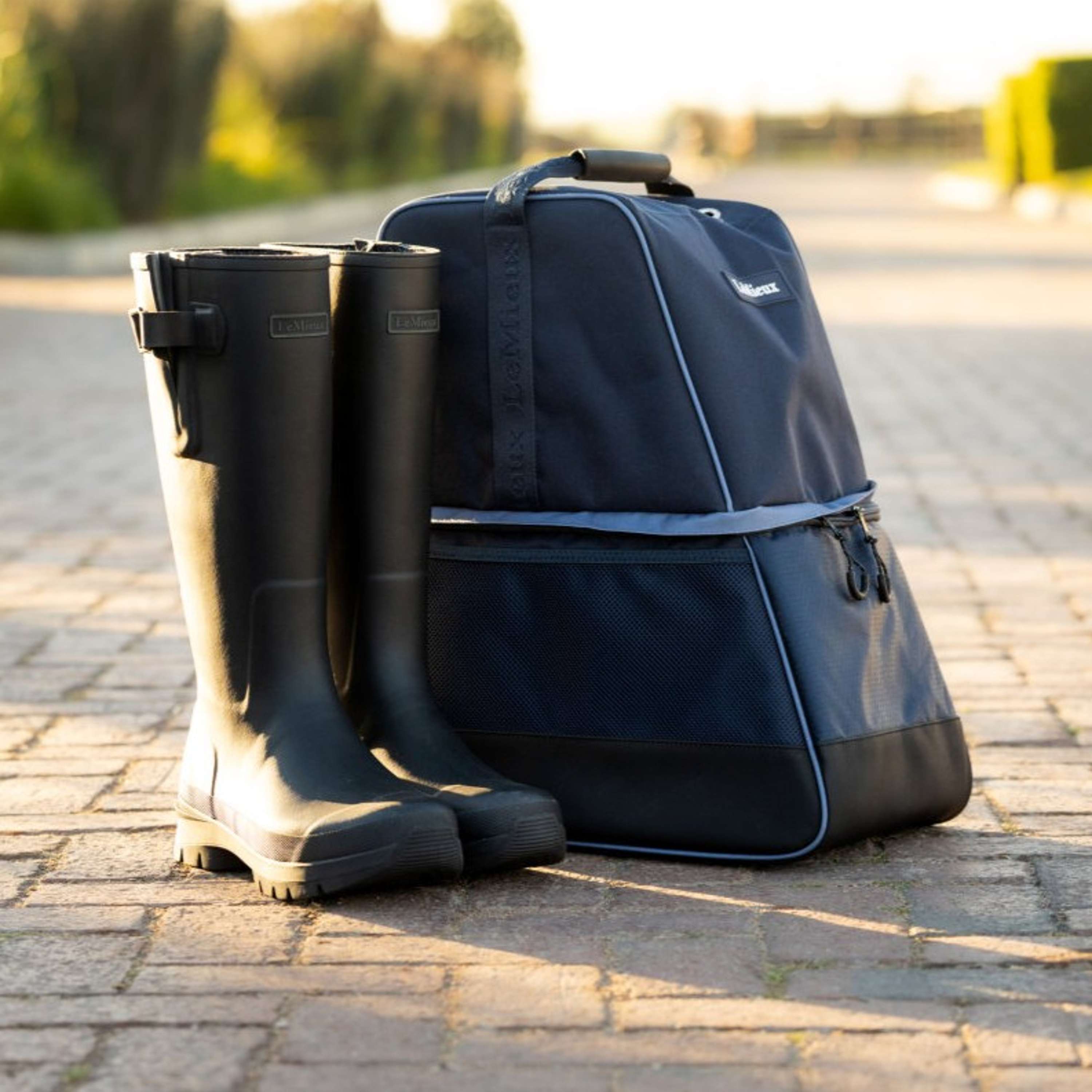 LeMieux Bolso Step in Boot Navy