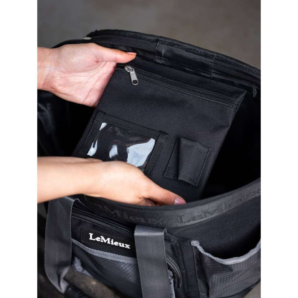 LeMieux Bolsa de Limpieza Negro