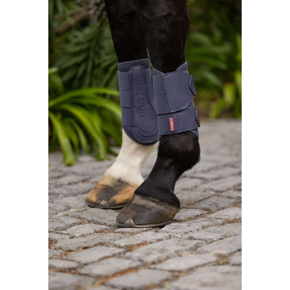 LeMieux Protectores de piernas Arika Mesh Brushing Azul Crepuscular