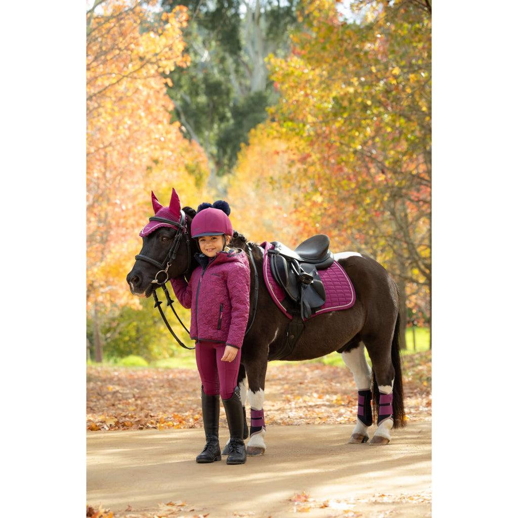 LeMieux Mantilla Suede Close Contact Square Saltando Blackberry