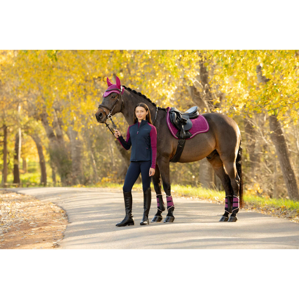 LeMieux Mantilla Suede Square Versatilidad Blackberry