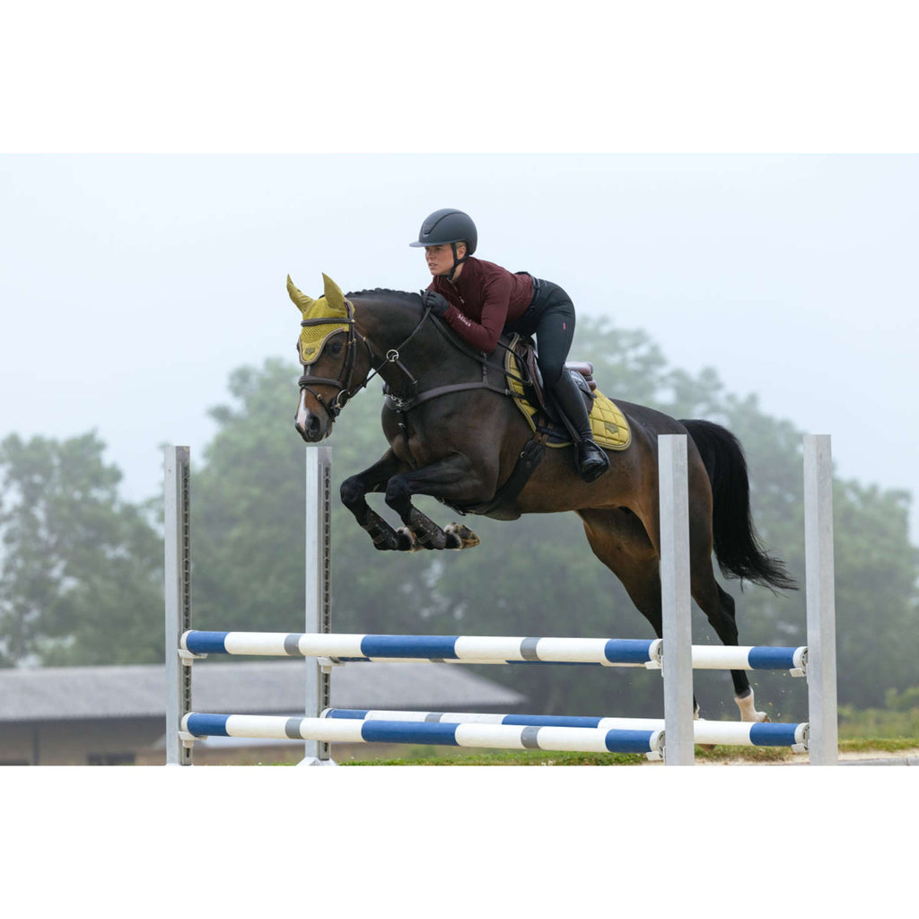 LeMieux Mantilla Loire Classic Close Contact Square Saltando Gooseberry