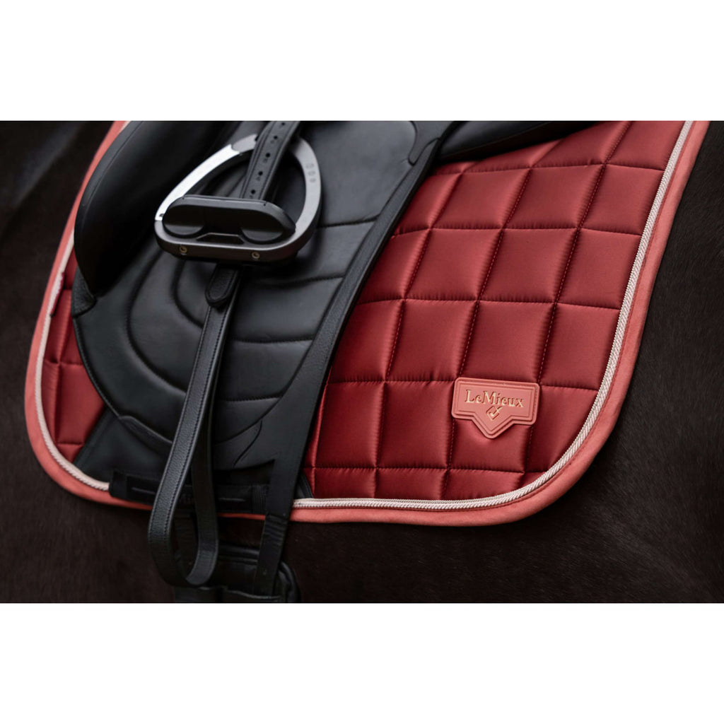 LeMieux Mantilla Loire Classic Square Doma Clásica Russet