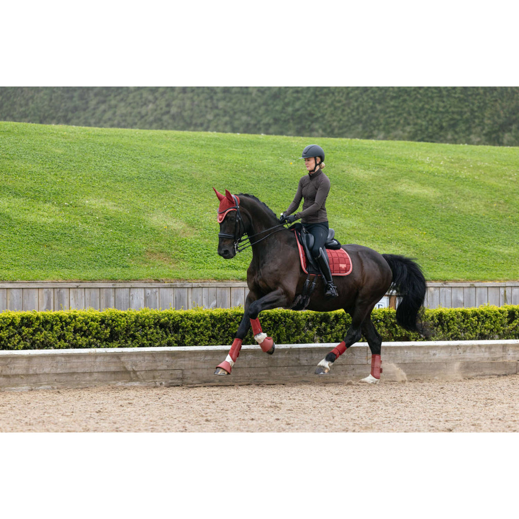 LeMieux Mantilla Loire Classic Square Doma Clásica Russet