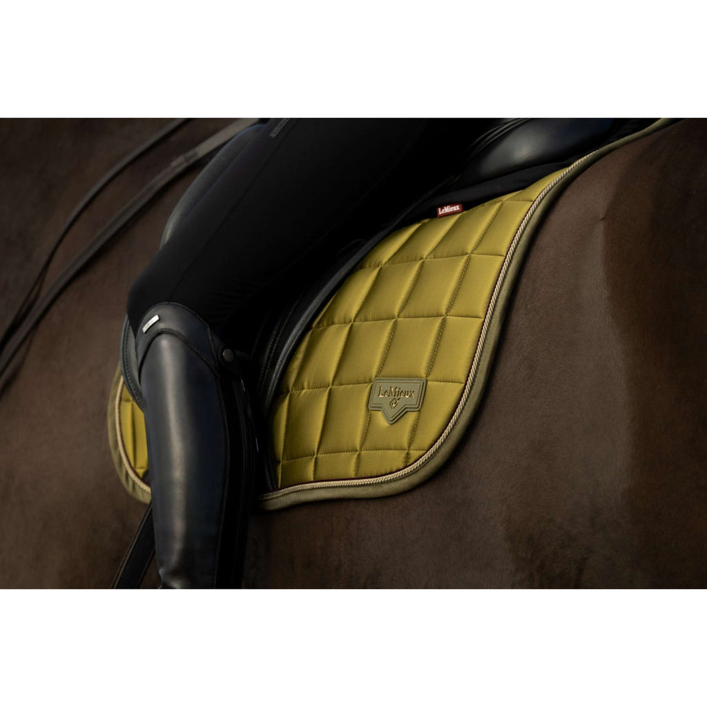 LeMieux Mantilla Loire Classic Square Doma Clásica Gooseberry