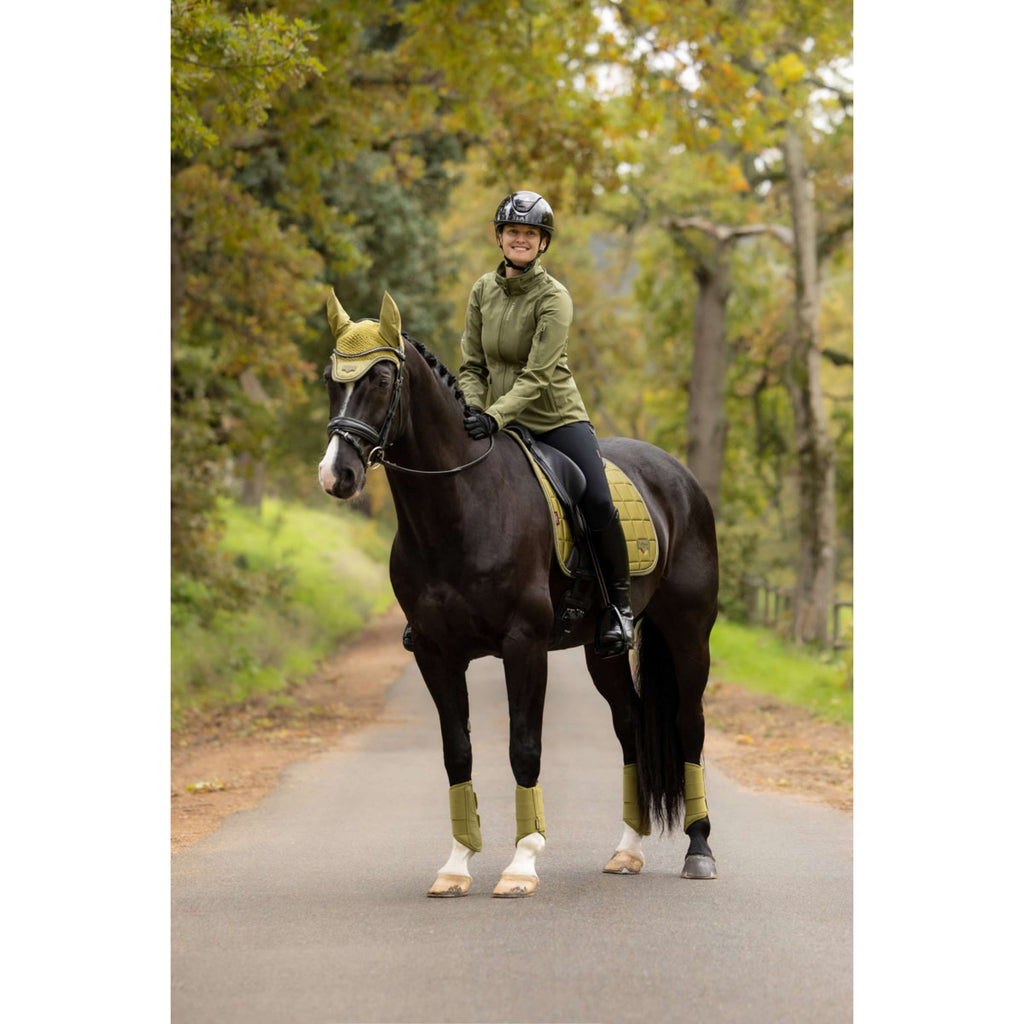 LeMieux Mantilla Loire Classic Square Doma Clásica Gooseberry