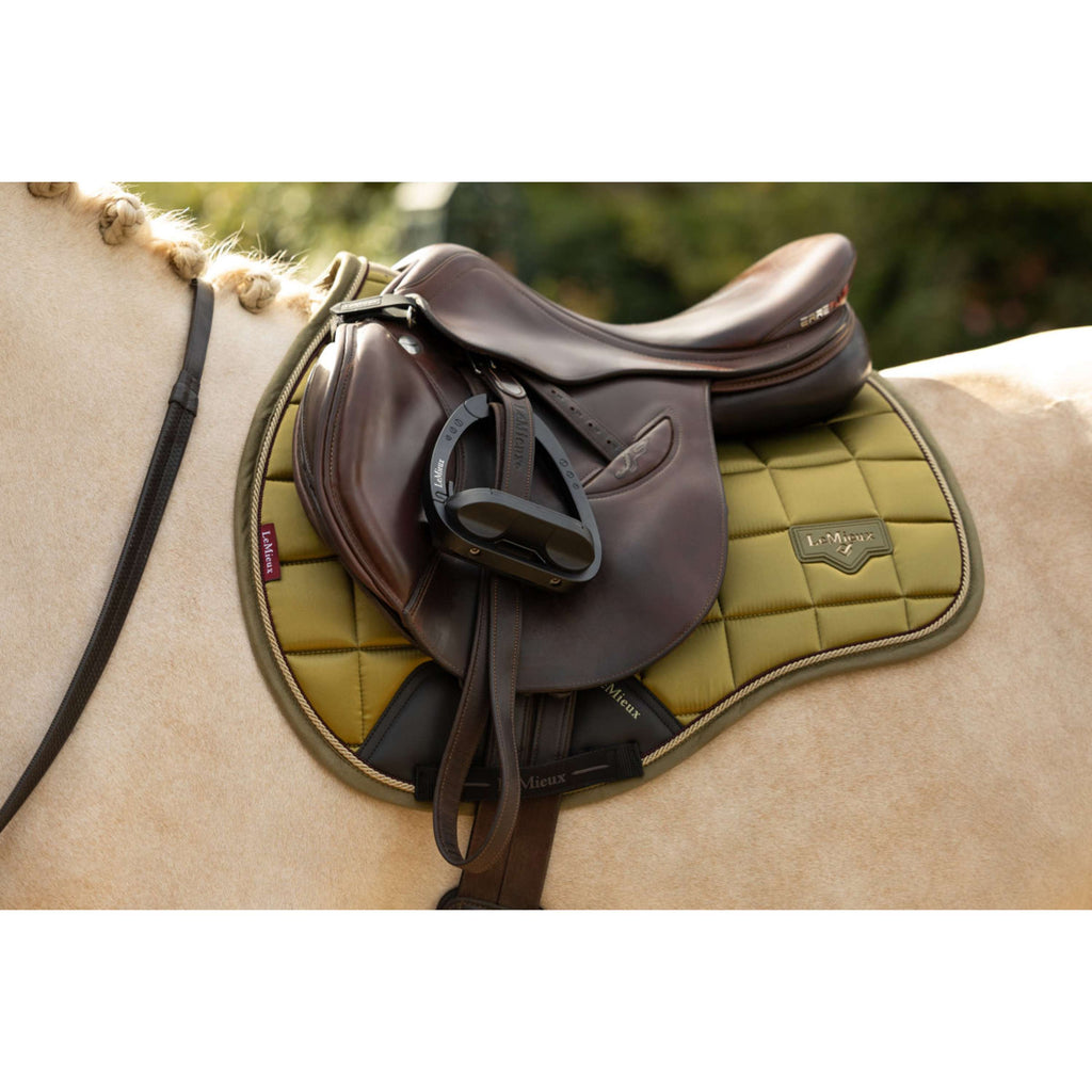 LeMieux Mantilla Loire Classic Square Versatilidad Gooseberry