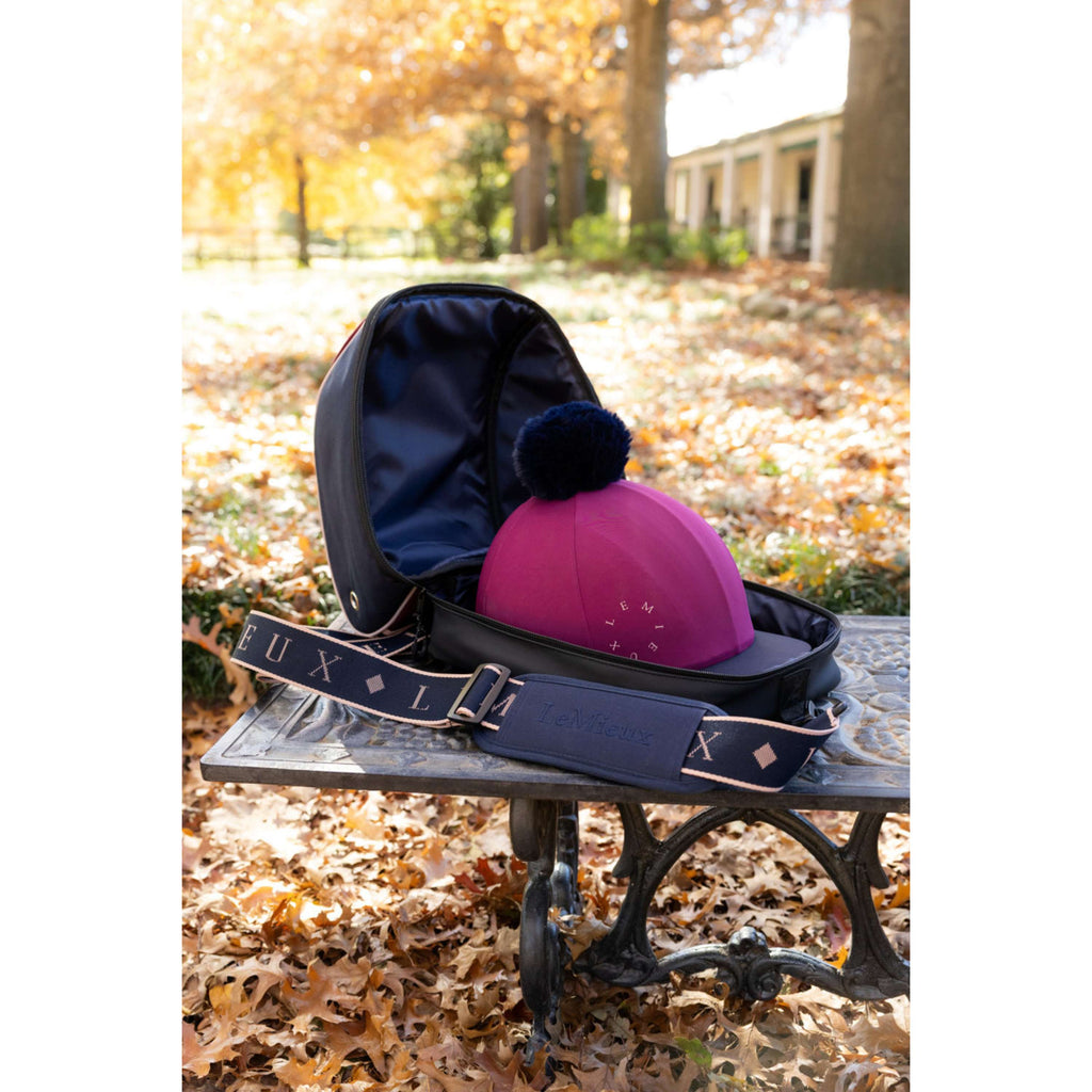 LeMieux Bolsa para Casco AW26 Blackberry