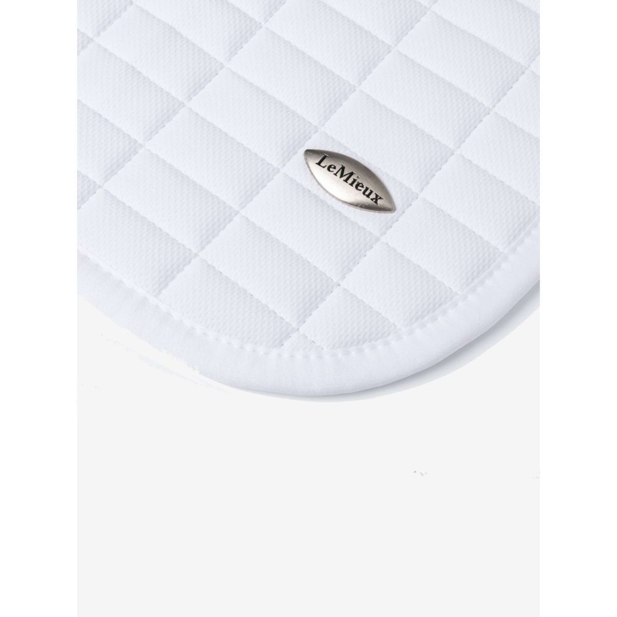 LeMieux Mantilla Self-Cool Square Arctic Close Contact Blanco