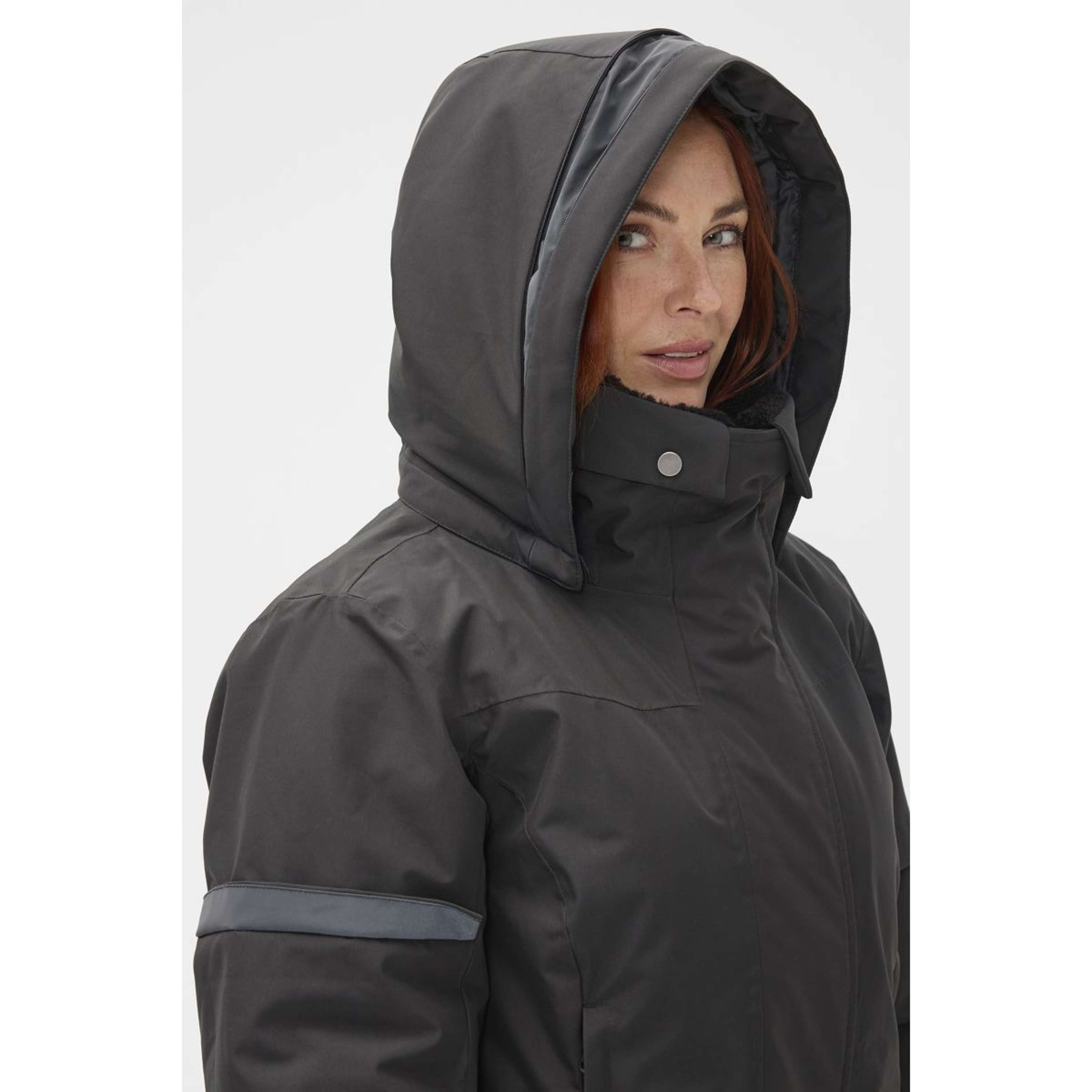 Mountain Horse Abrigo Largo Saga Onyx Black