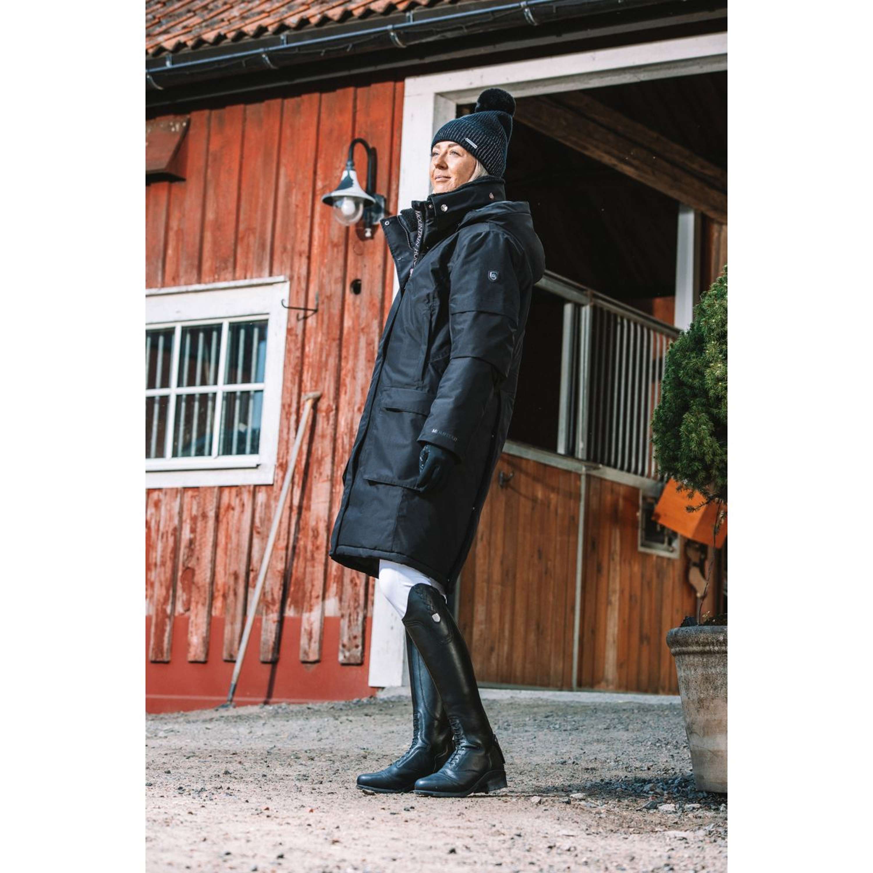 Mountain Horse Abrigo Largo Saga Onyx Black