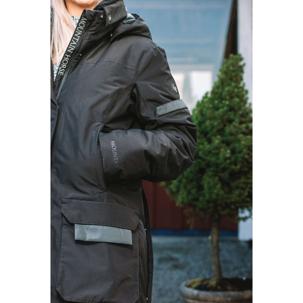 Mountain Horse Abrigo Largo Saga Onyx Black