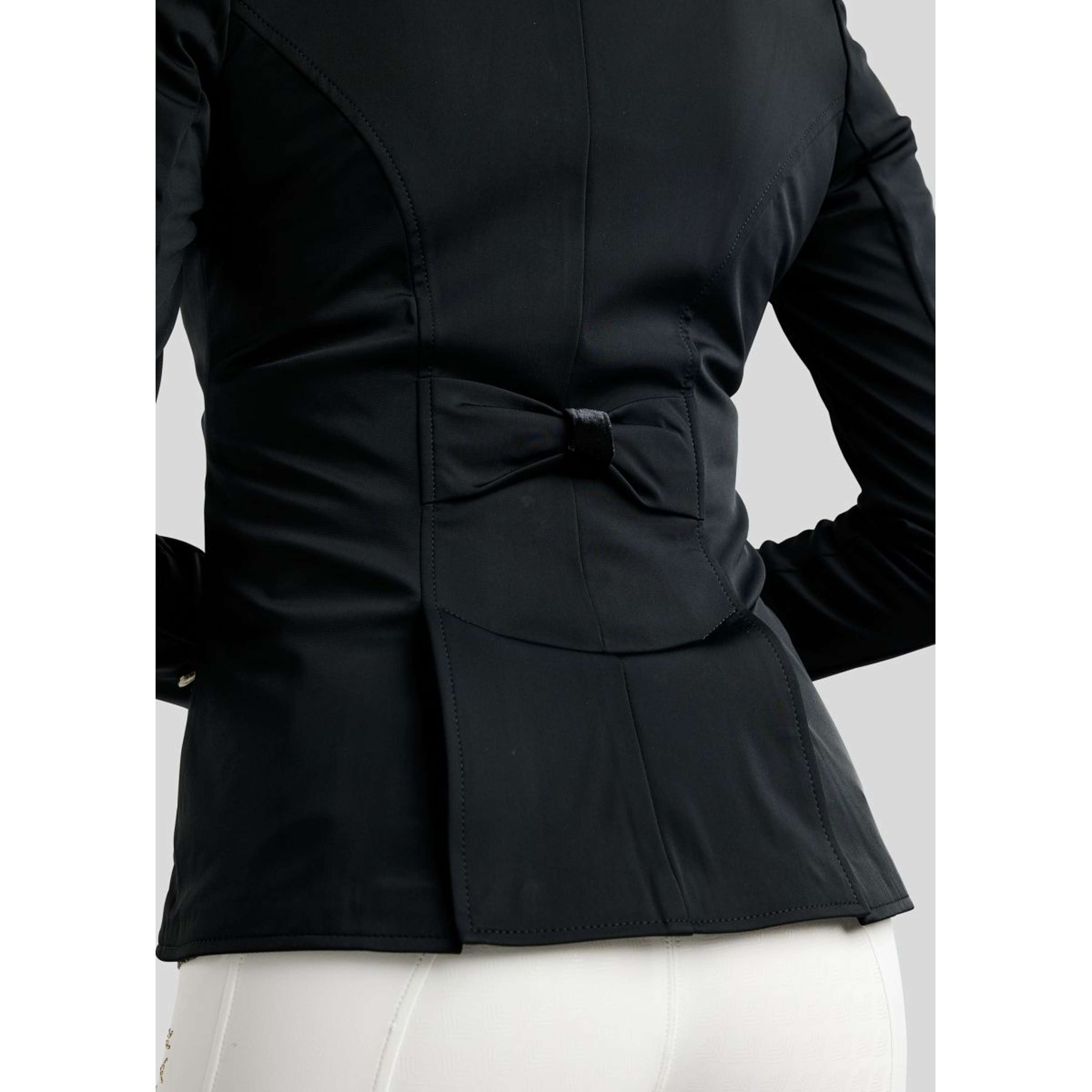 Montar Chaqueta de Competición MoValerie Short Velvet Details Golden Quartz Crystals Negro