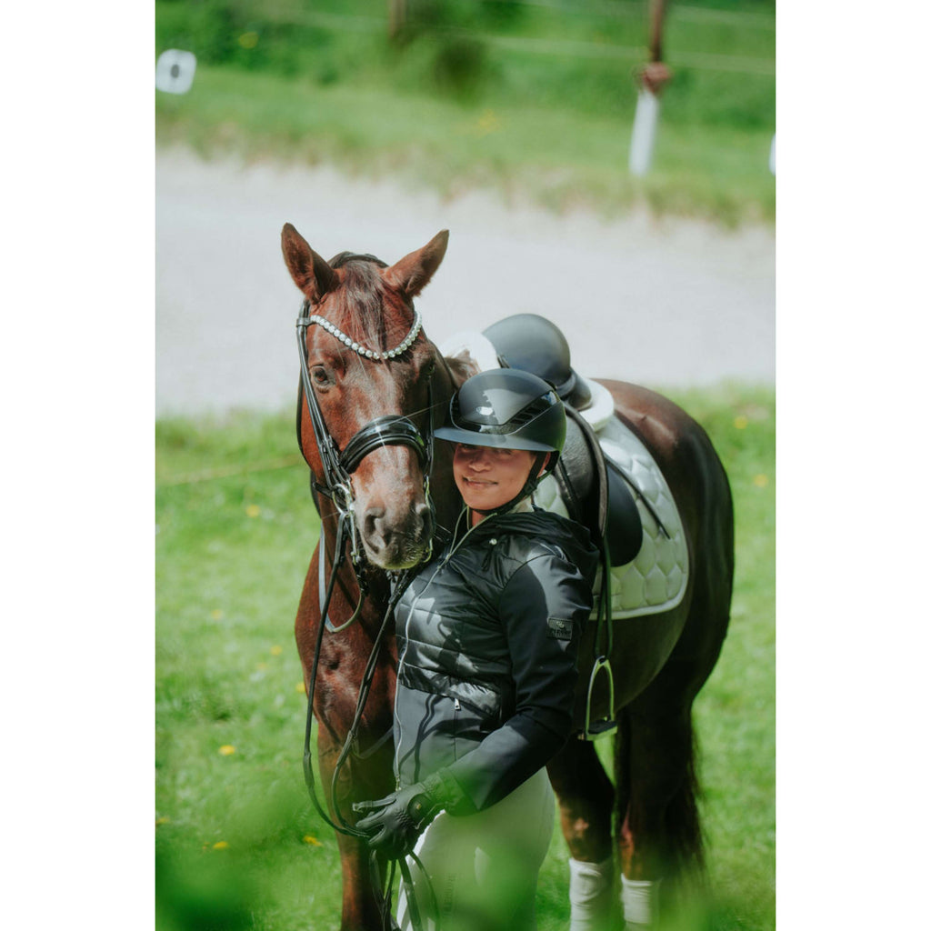 Pikeur Gorra AirLuxe Pure Visera larga Negro