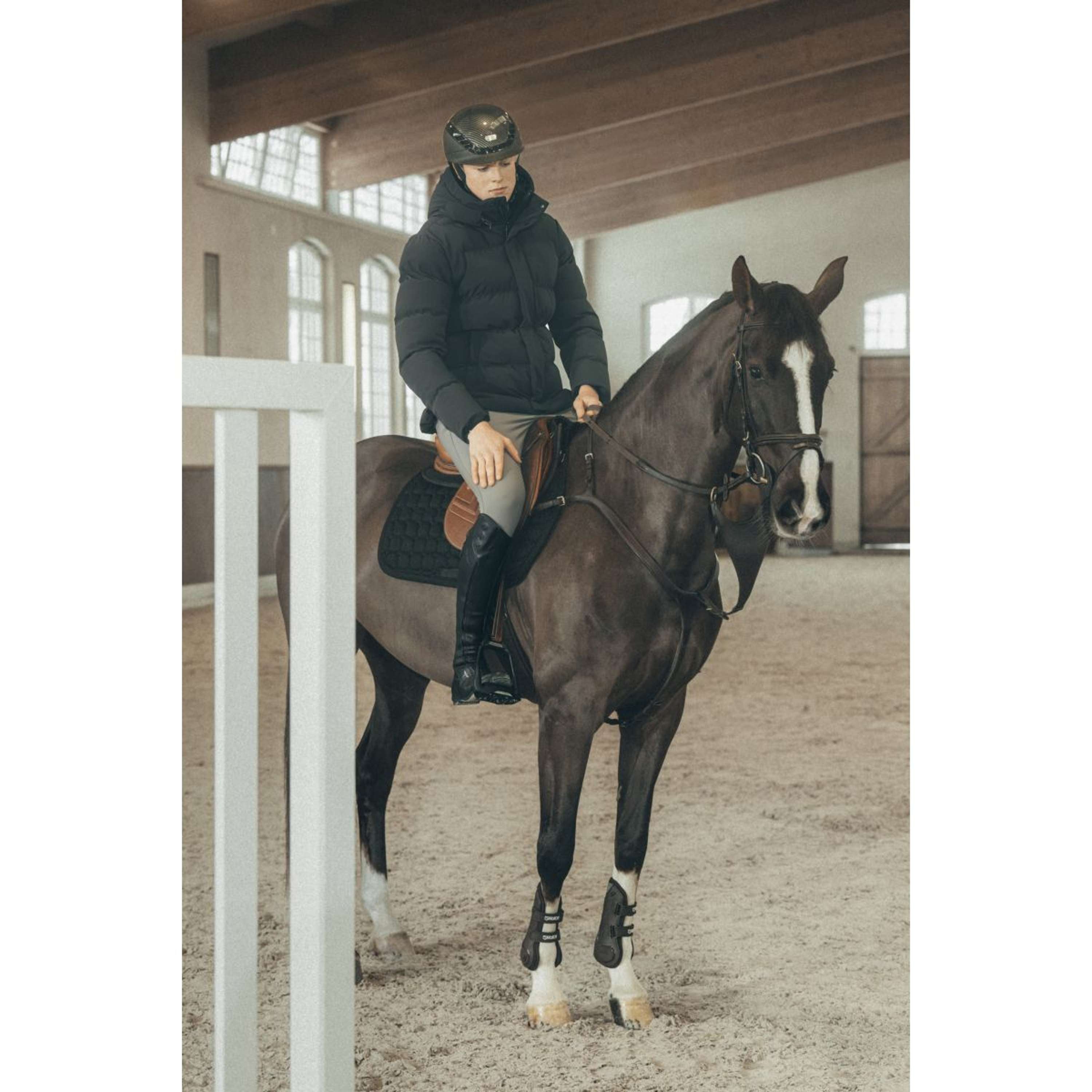 Pikeur Abrigo de Invierno Quilted Athleisure AW26 Hombres Negro