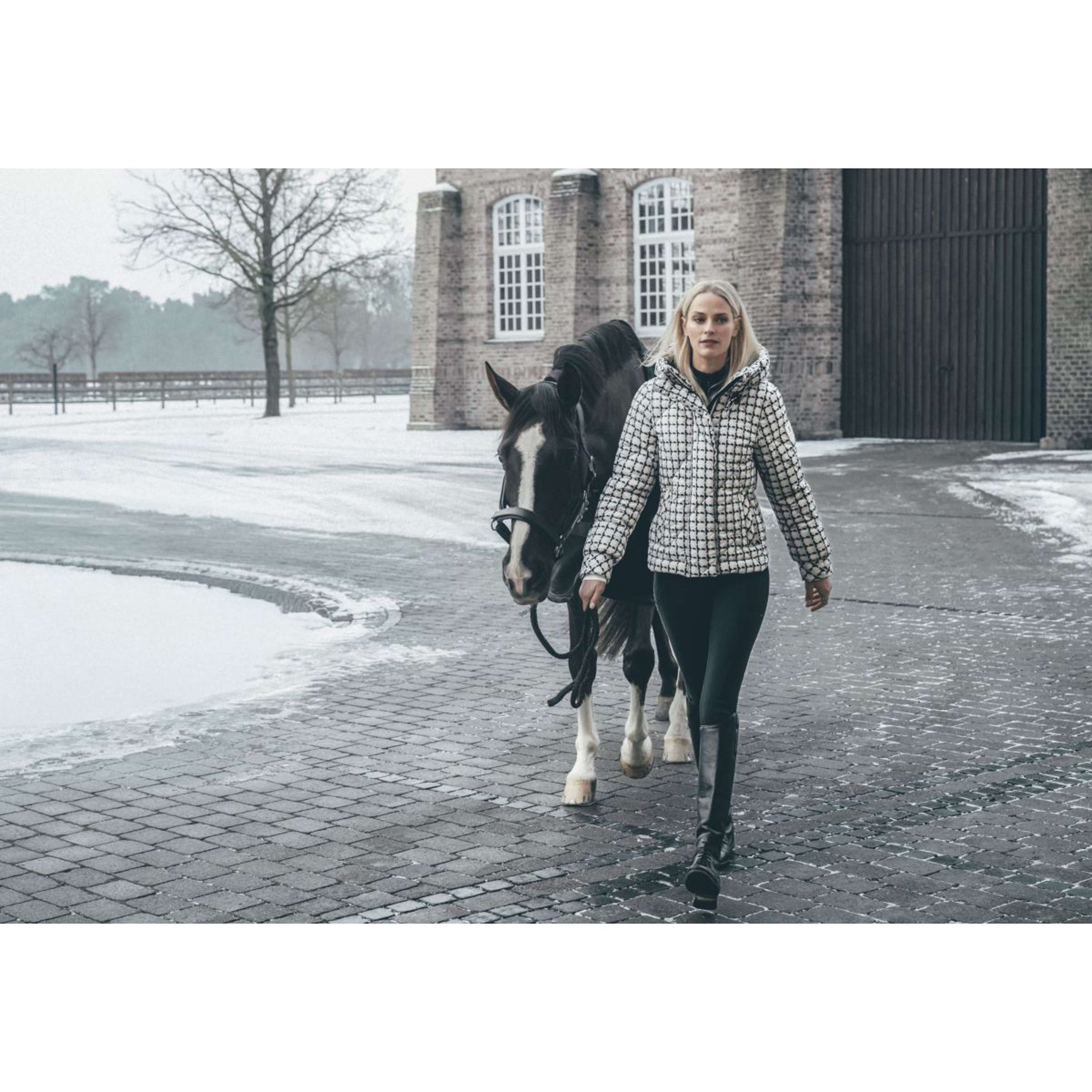 Pikeur Abrigo de Invierno Quilted Selection AW26 Soft Cream