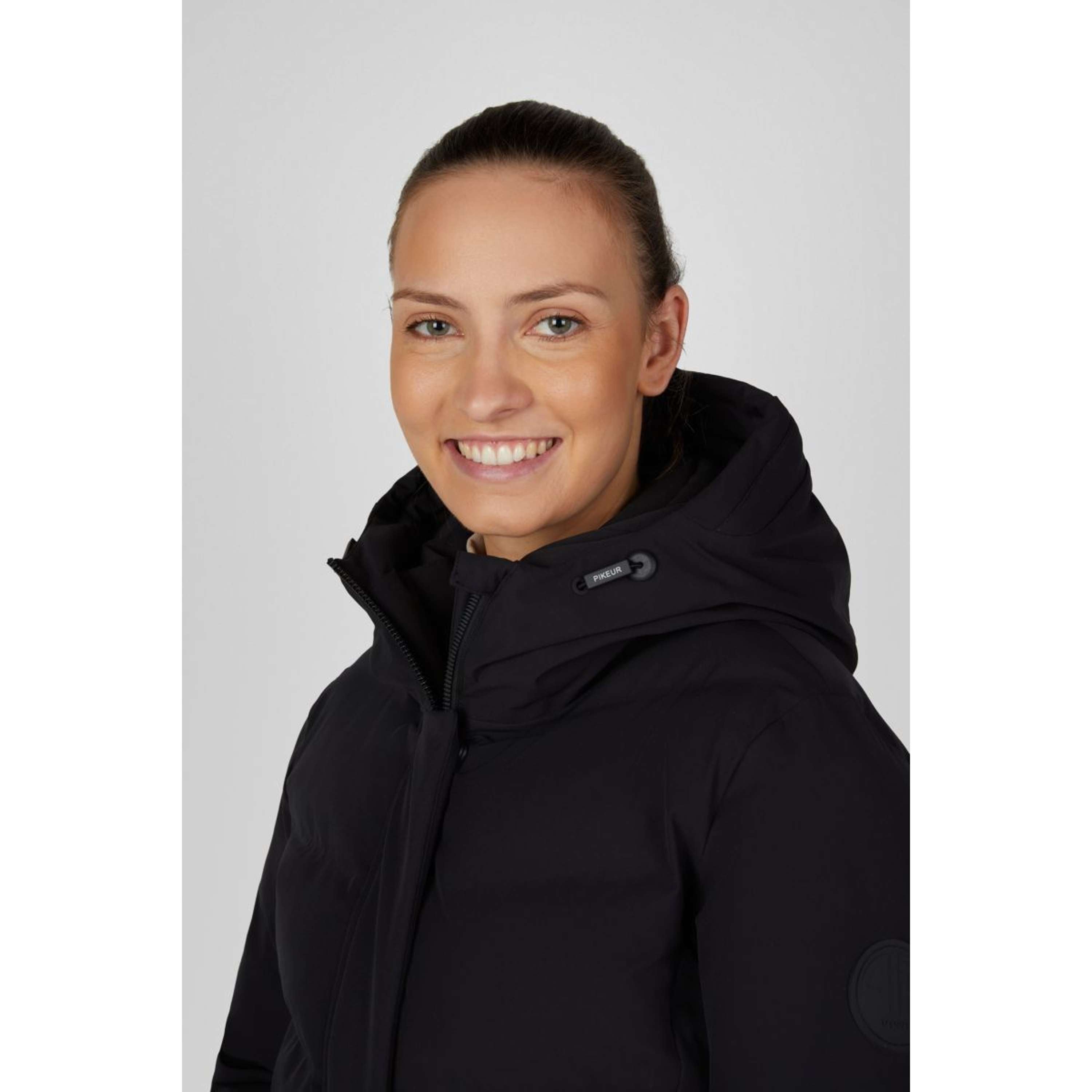 Pikeur Chaqueta Waterproof Athleisure AW26 Negro