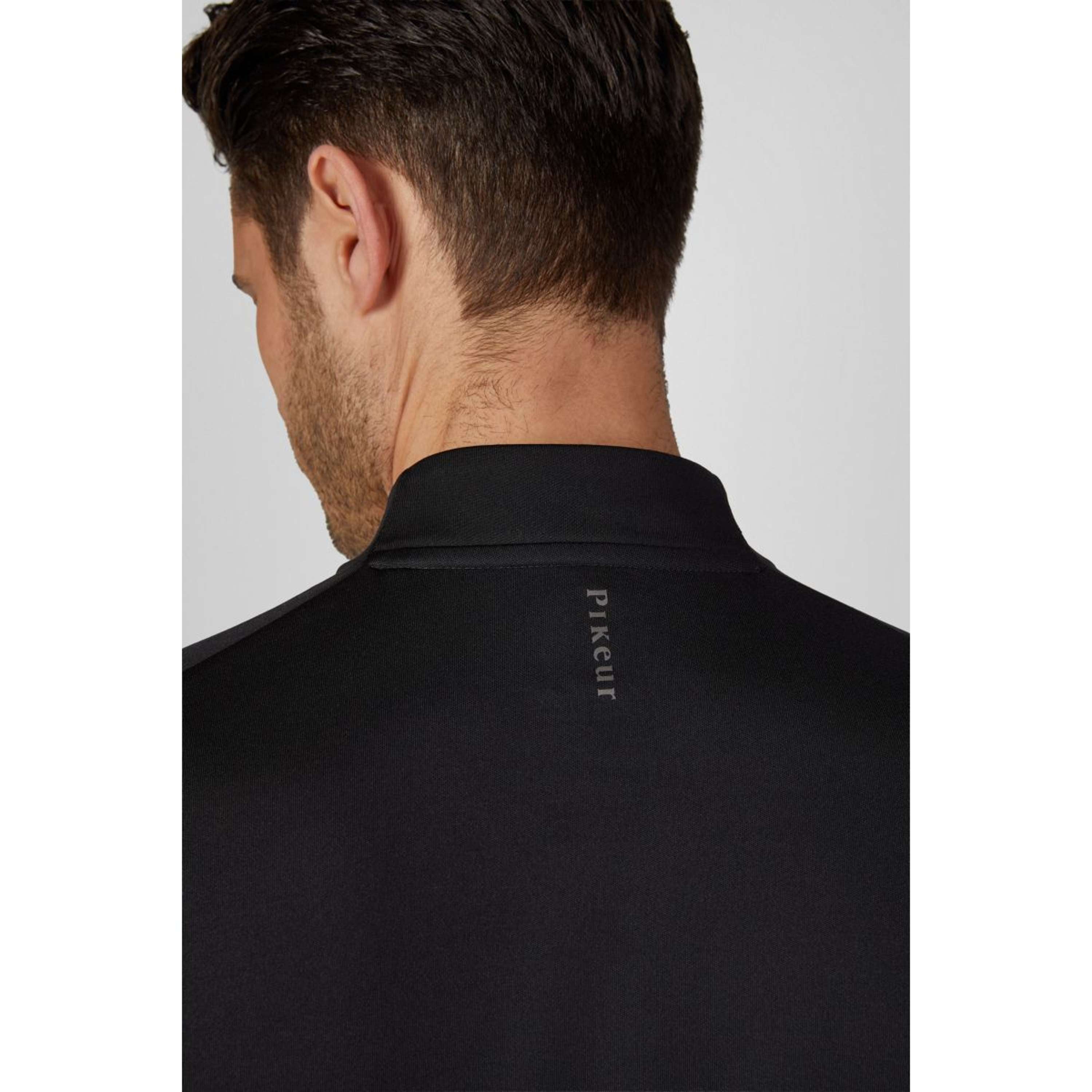Pikeur Camiseta Zip Athleisure AW26 Hombres Negro