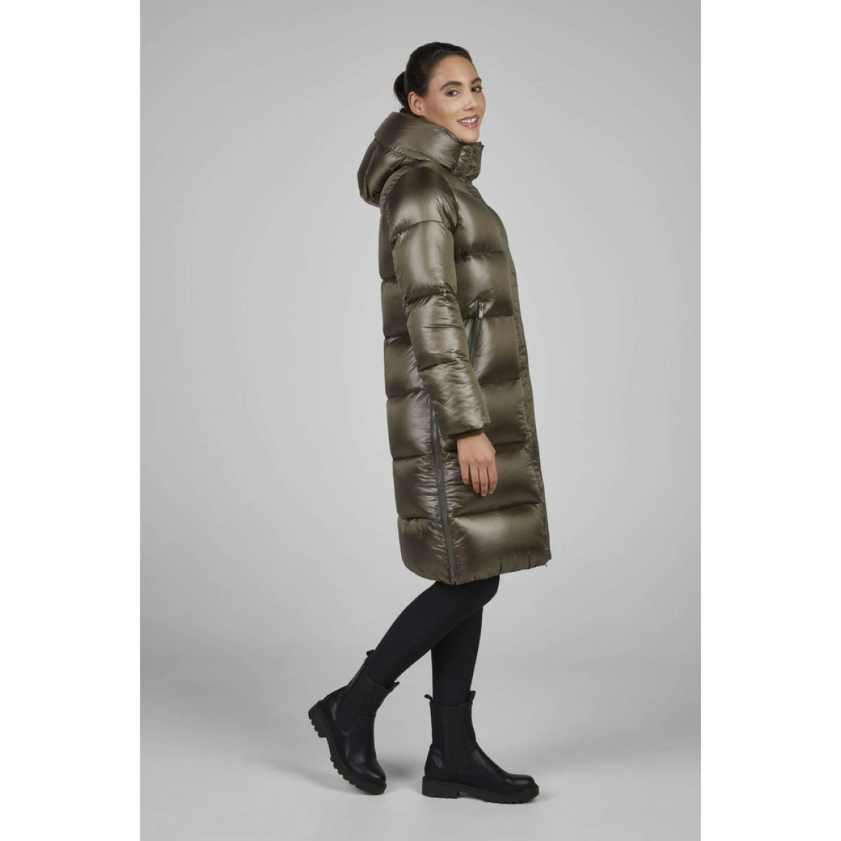 Pikeur Abrigo Largo Quiltes AW25 Slate Brown