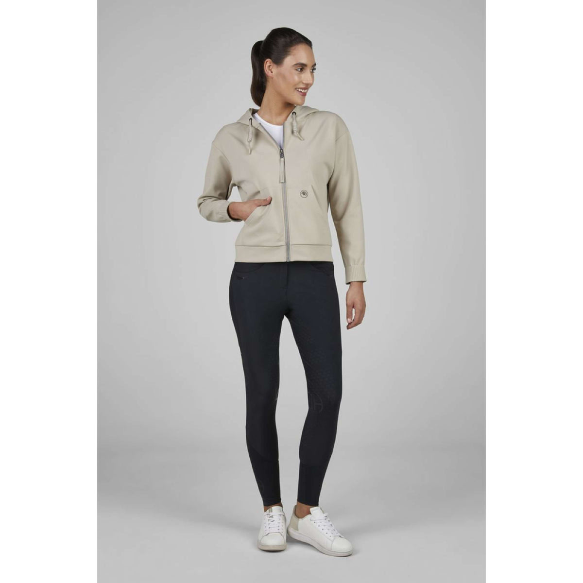 Pikeur Sudadera con capucha y cremallera Athleisure AW25 Almond