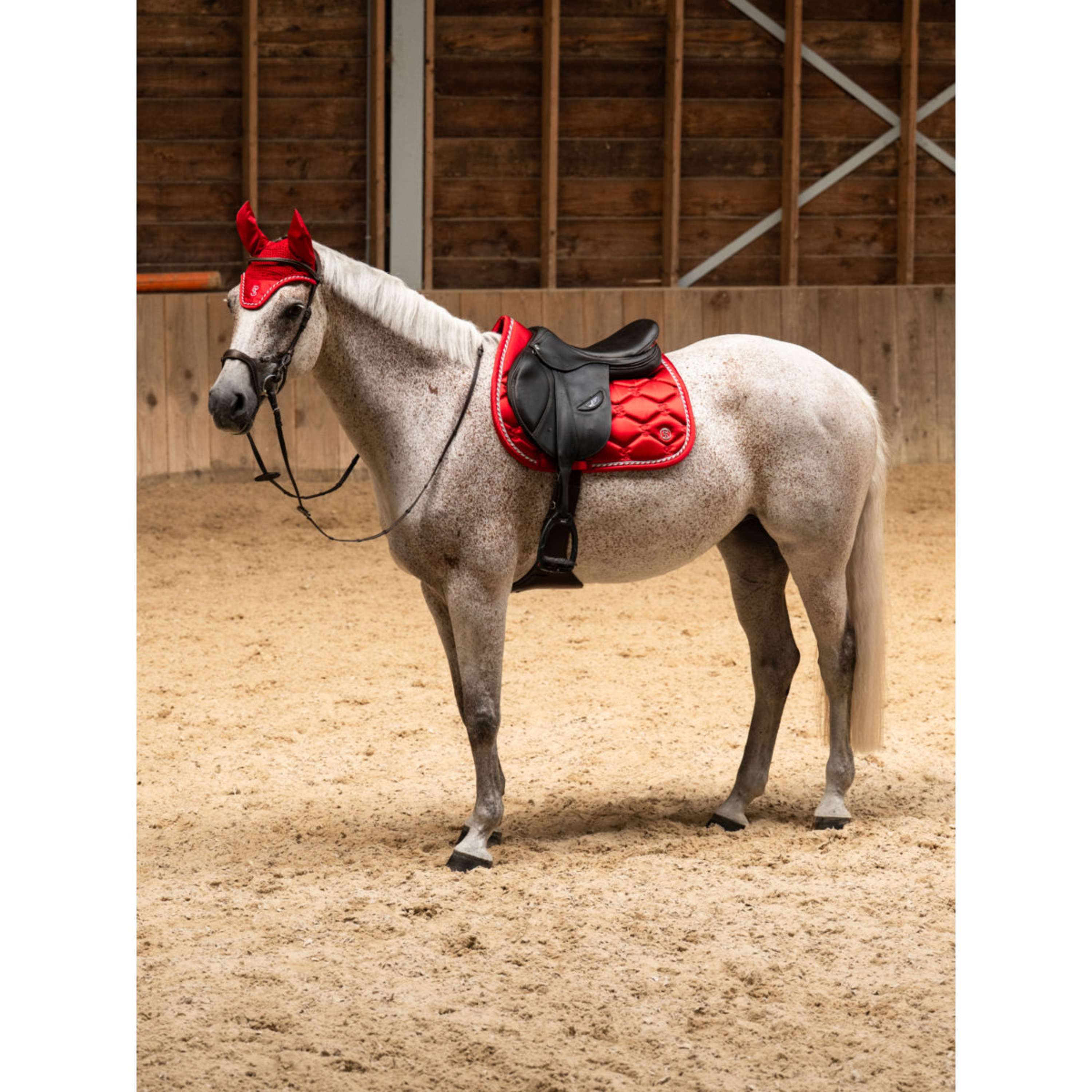 PS of Sweden Bonete para Orejas Signature Cranberry Red