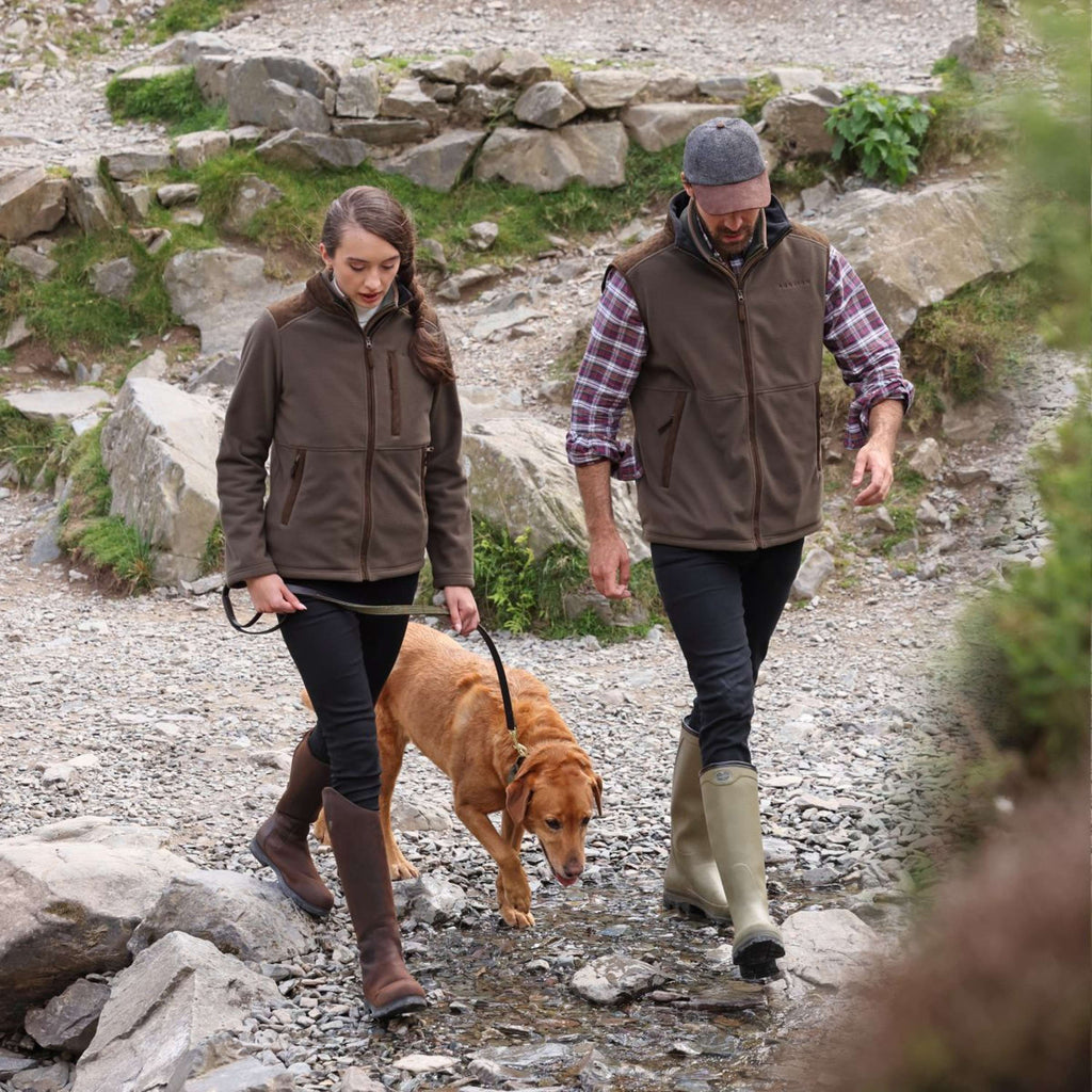 Aubrion by Shires Sudadera con capucha y cremallera Heritage Fleece Oliva oscura