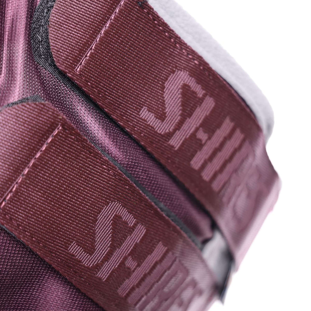 FlyGuard by Shires Máscara para Moscas Pro Deluxe con Orejas Black Cherry
