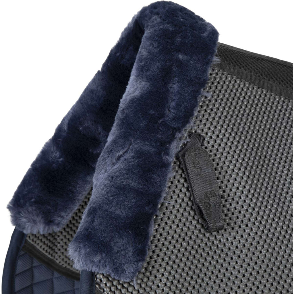 Arma by Shires Mantilla Soft Grip saltando Navy