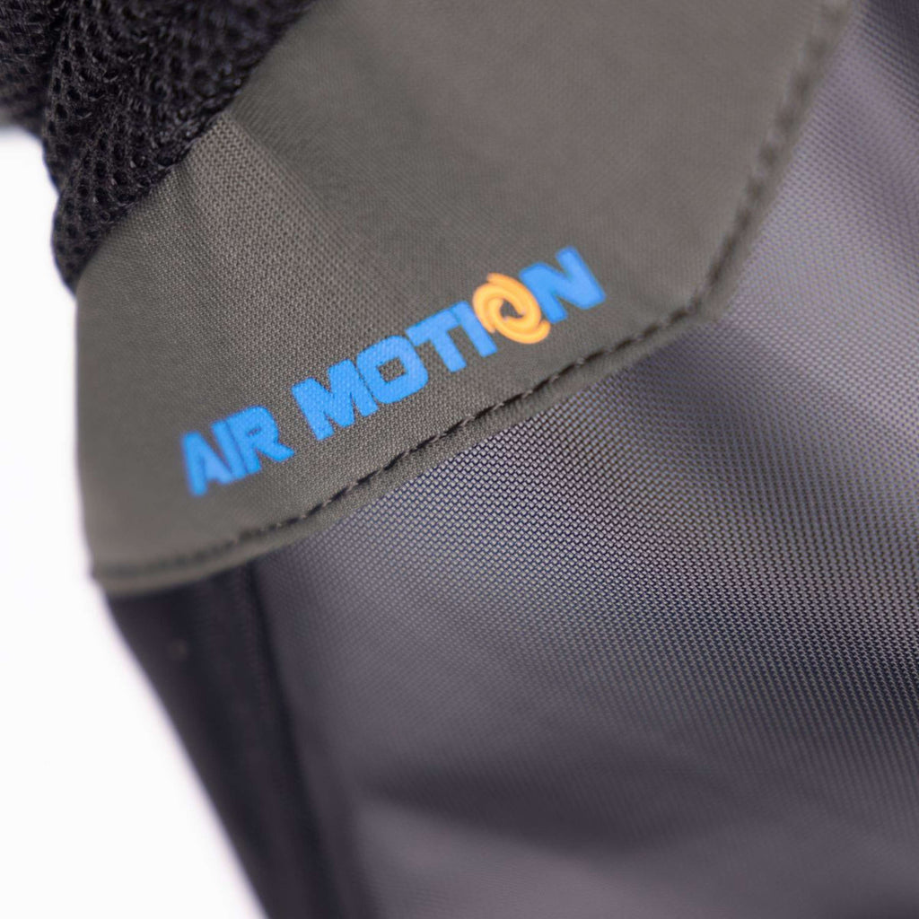 FlyGuard by Shires Máscara para Moscas Pro Air Motion con Orejas y Flecos Khaki