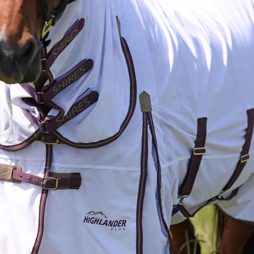 Highlander Plus by Shires Manta Antimoscas Combo Blanco/Black Cherry