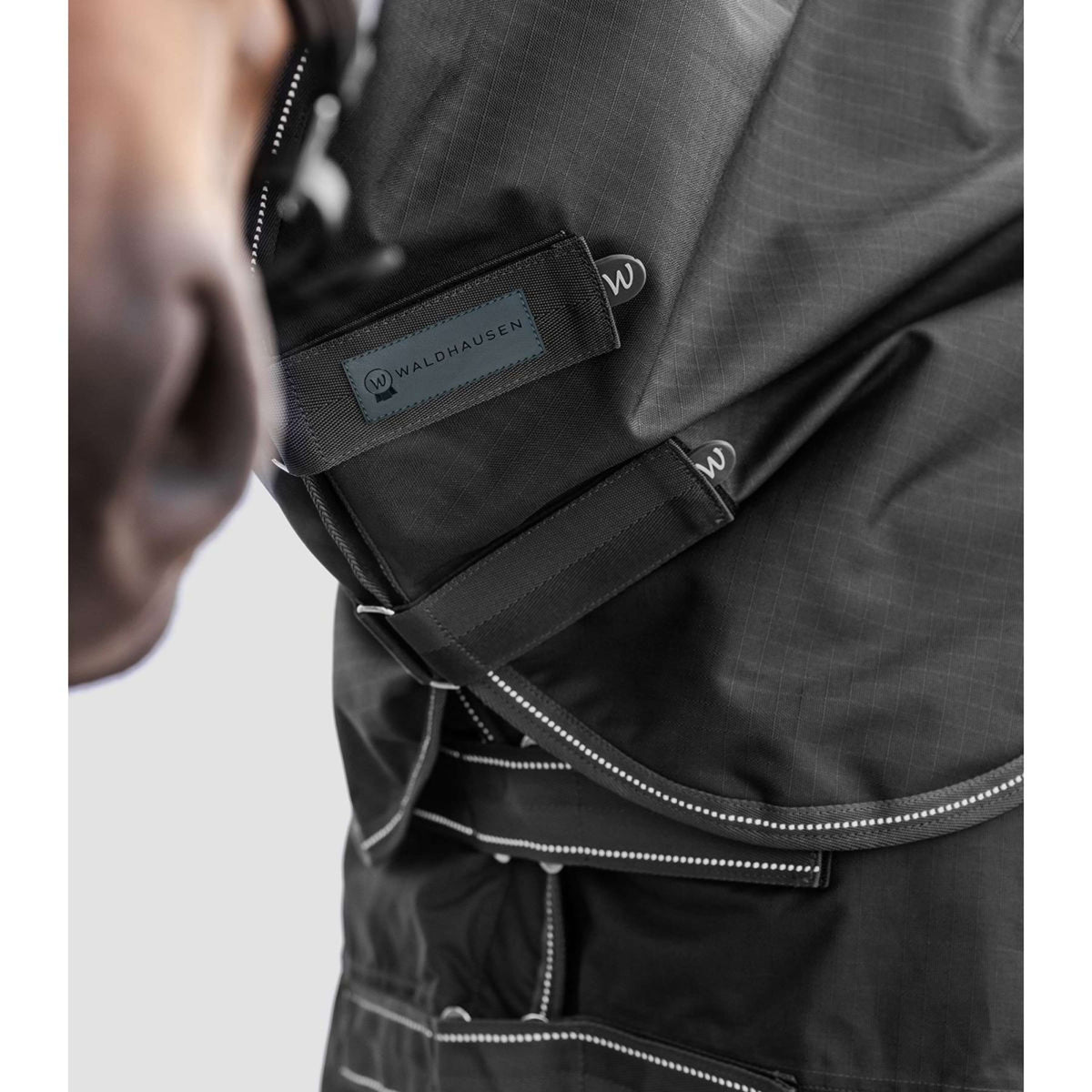 Waldhausen Pieza para el cuello 600D 200g Negro
