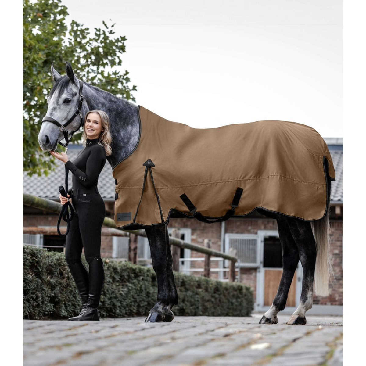 Waldhausen Alfombra de Exterior Arctic High Neck 100g Cappuccino/Negro
