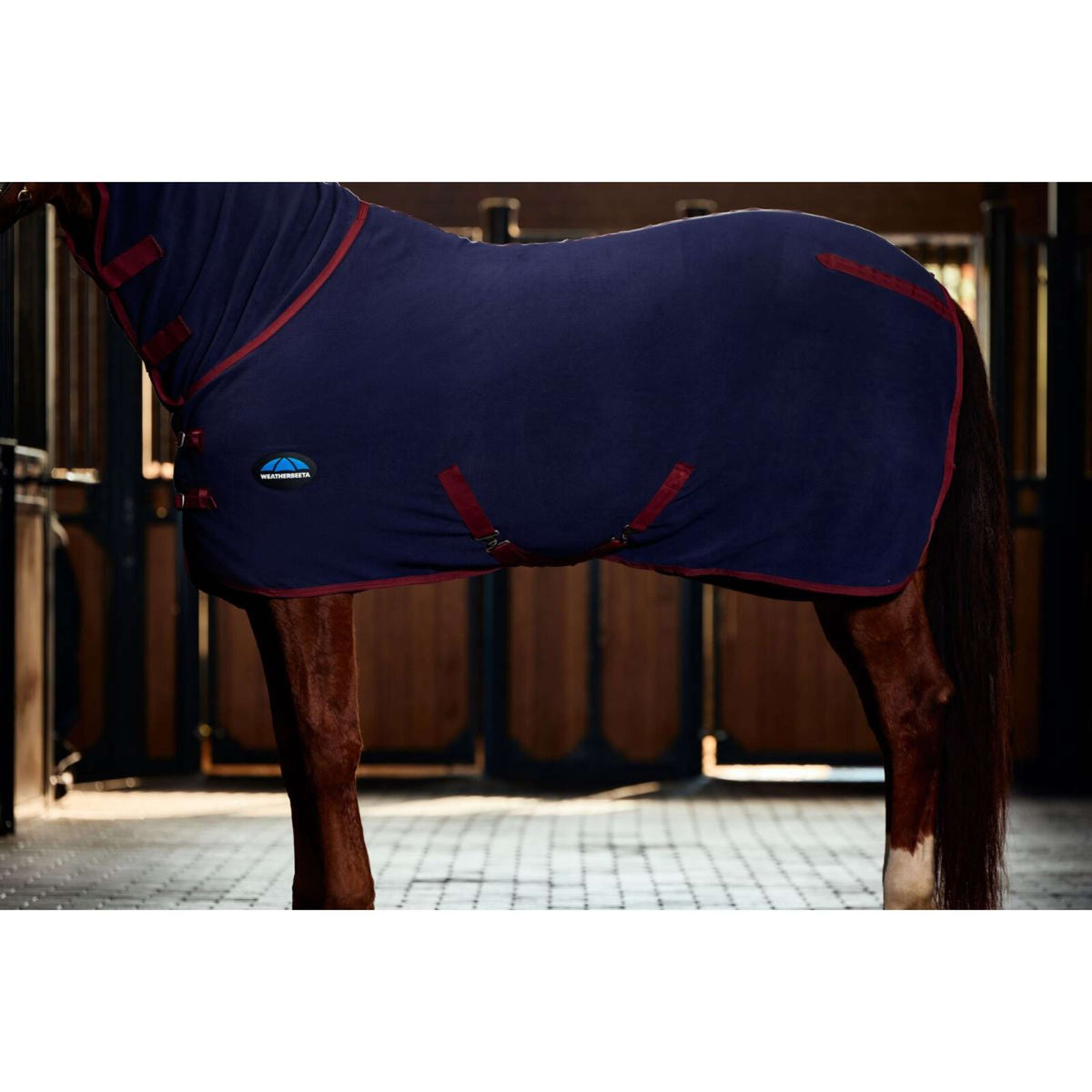 Weatherbeeta Manta de Forro Polar Anti-Static Cooler Combo Neck Navy/Burgundy