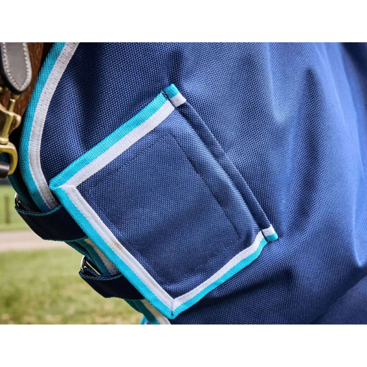 Weatherbeeta Alfombra Comfitec Ultra Hardi Medium Blue/Bright Blue/White