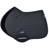 Weatherbeeta Mantilla Prime Air-Tec saltando Carbon