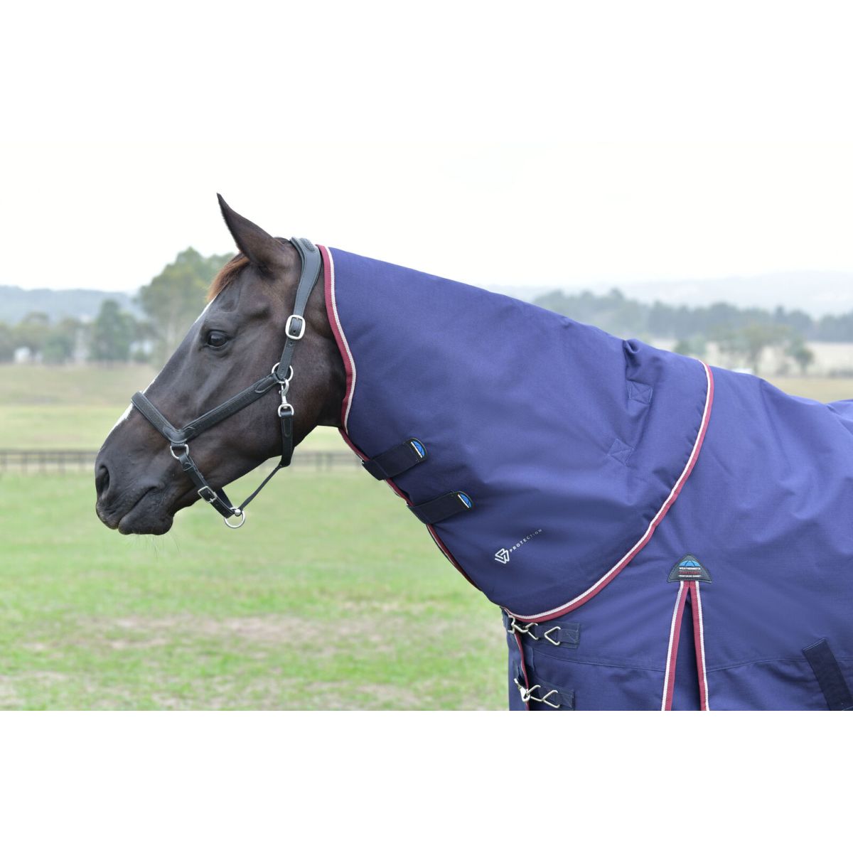 Weatherbeeta Cubrecuellos Comfitec Essential Turnout 0g Navy/Burgundy