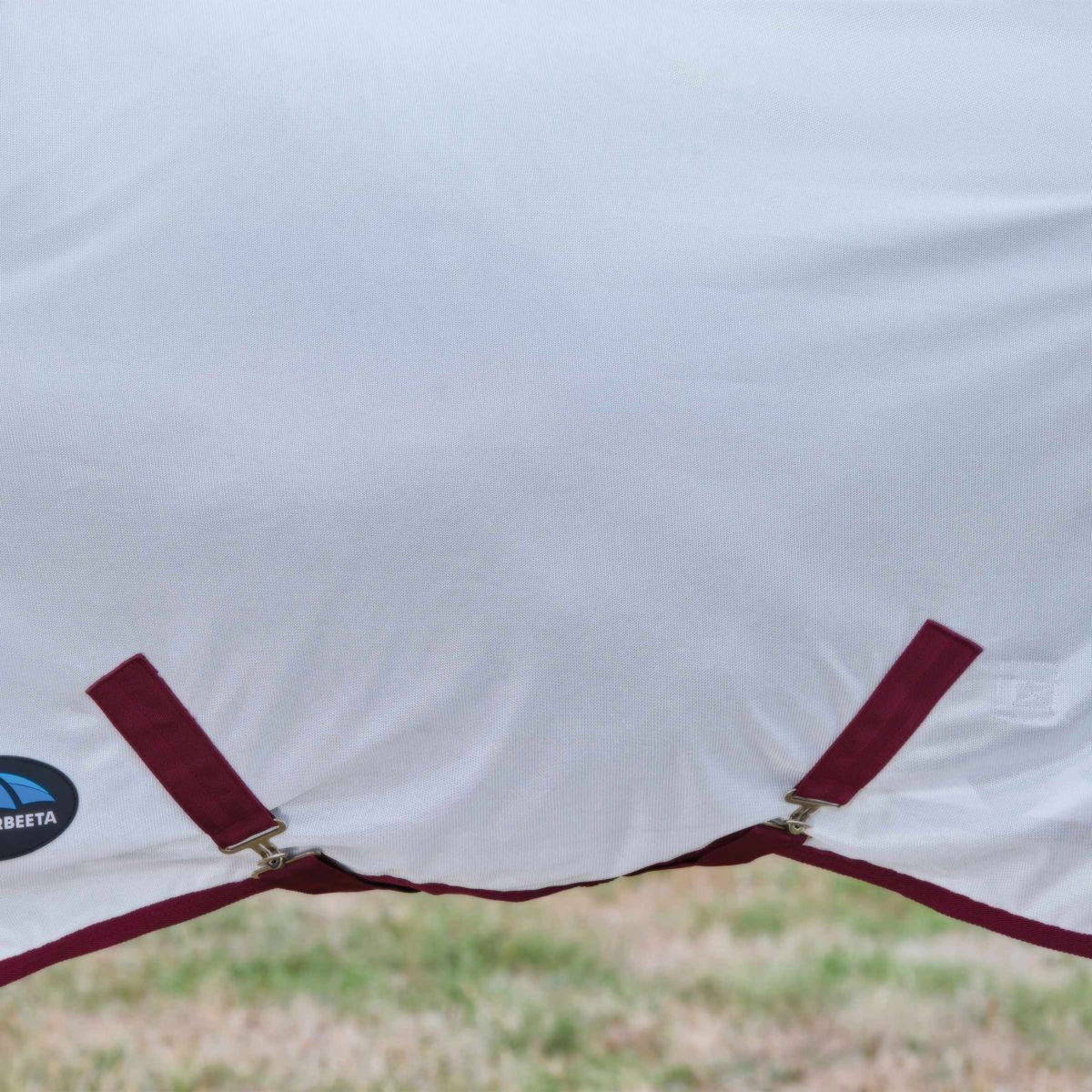 WeatherBeeta Manta Antimoscas ComFiTec Essential Combo Blanco/Burdeos