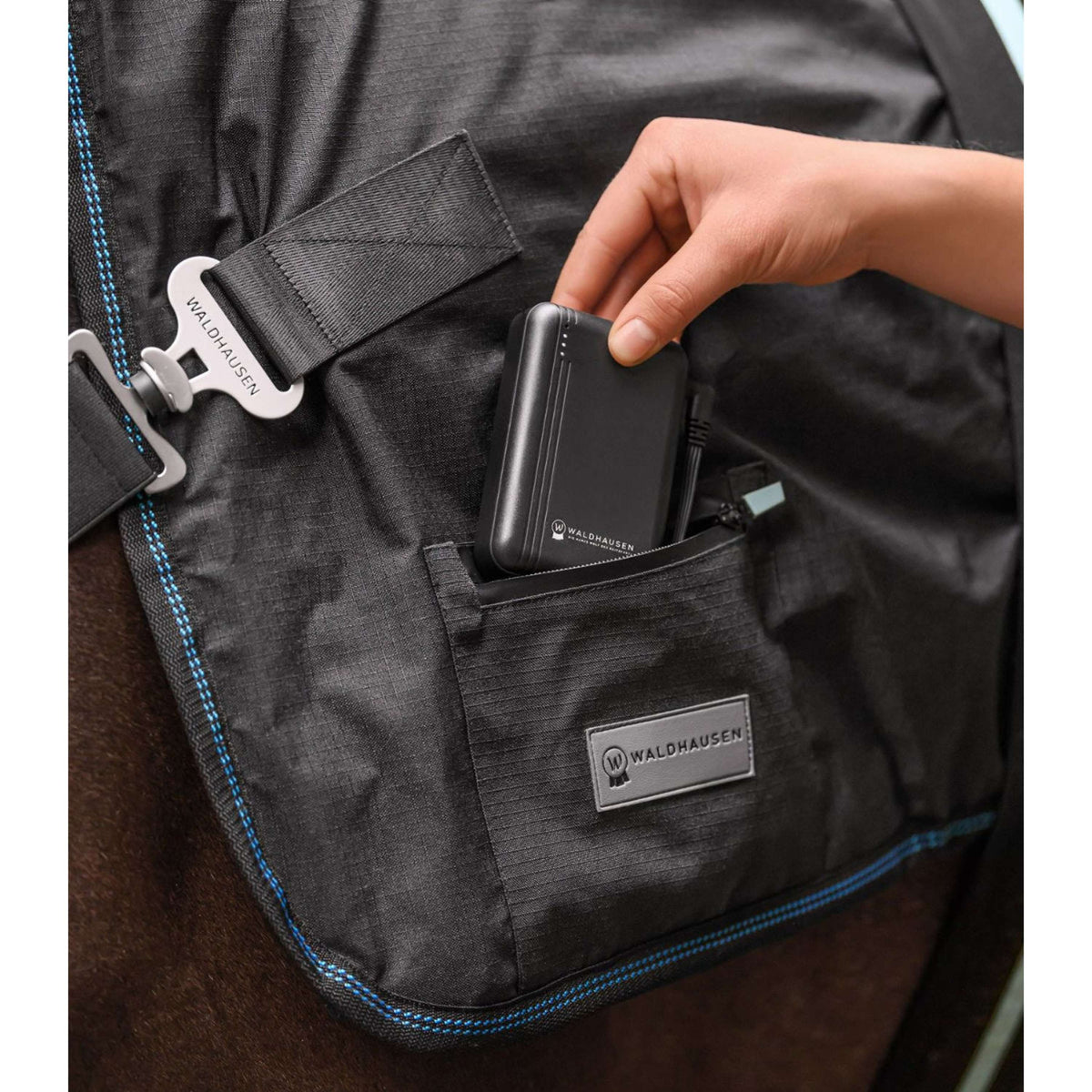 Waldhausen Powerbank para TecSupreme Manta calefactora y de masaje Negro