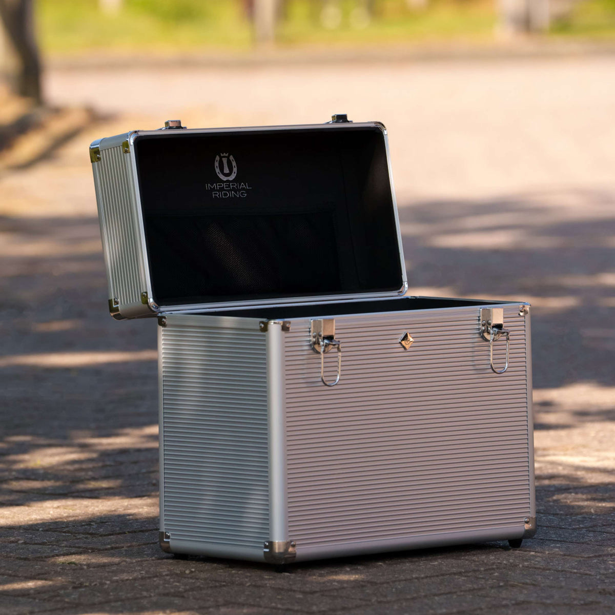 Imperial Riding Caja de Limpieza IRHBasic Slim Line Plata